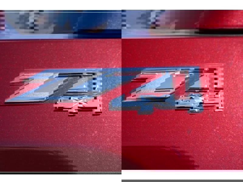 Used 2016 GMC Sierra 2500 SLT w/ Duramax Plus Package image 14