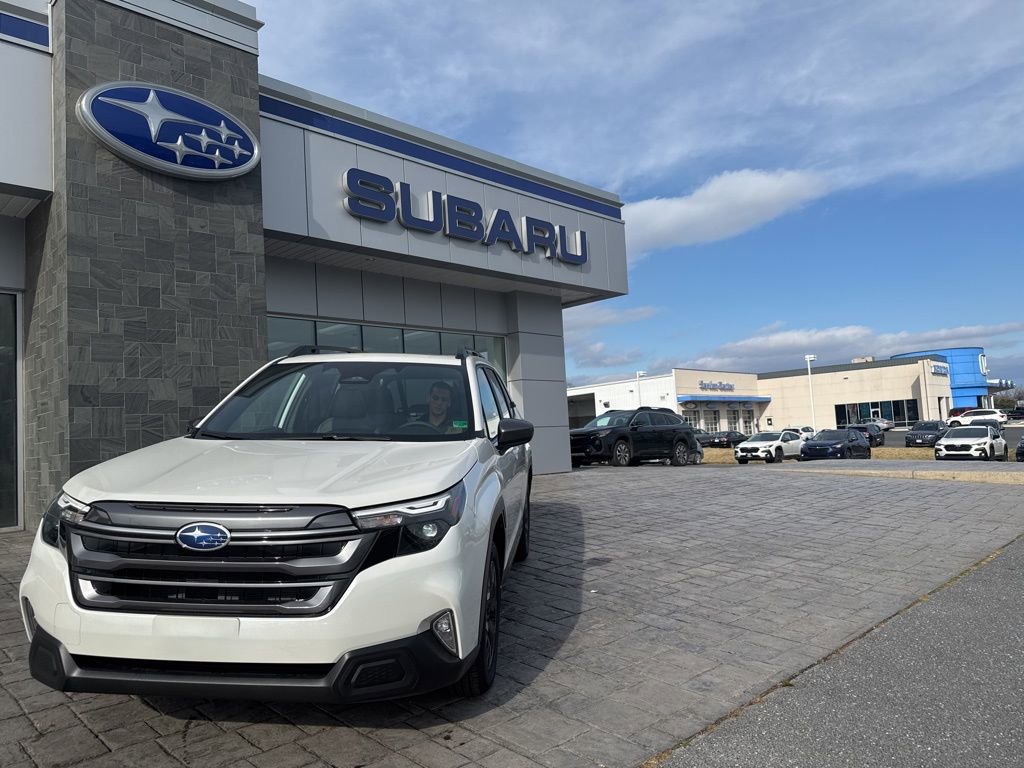 New 2025 Subaru Forester Premium w/ Convenience Package #1 image 2