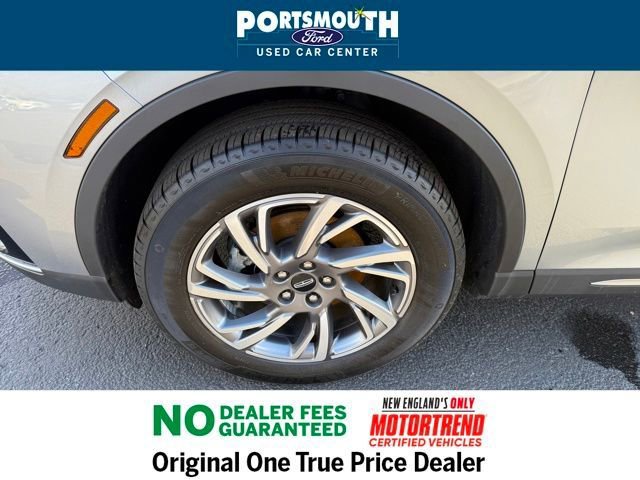 Used 2023 Lincoln Corsair AWD w/ Equipment Group 101A image 31