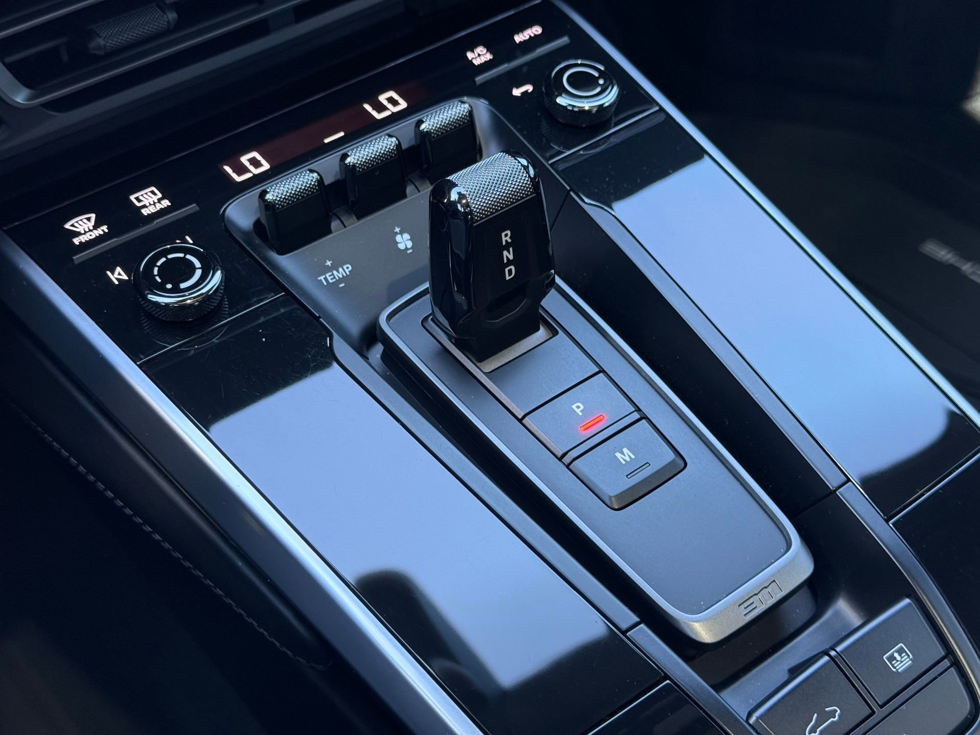 Certified 2024 Porsche 911 Turbo S AWD/4WD image 23