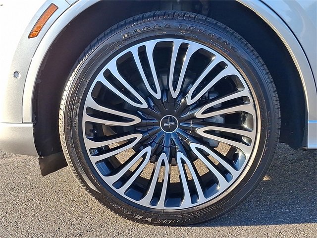 Used 2022 Lincoln Aviator Black Label image 8