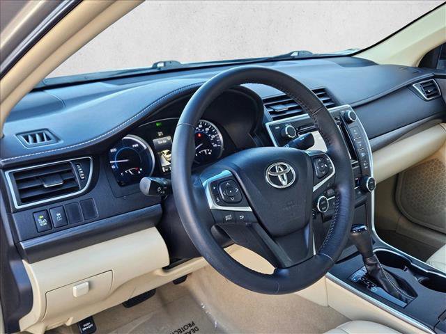 Used 2015 Toyota Camry XLE w/ Moonroof Package image 10