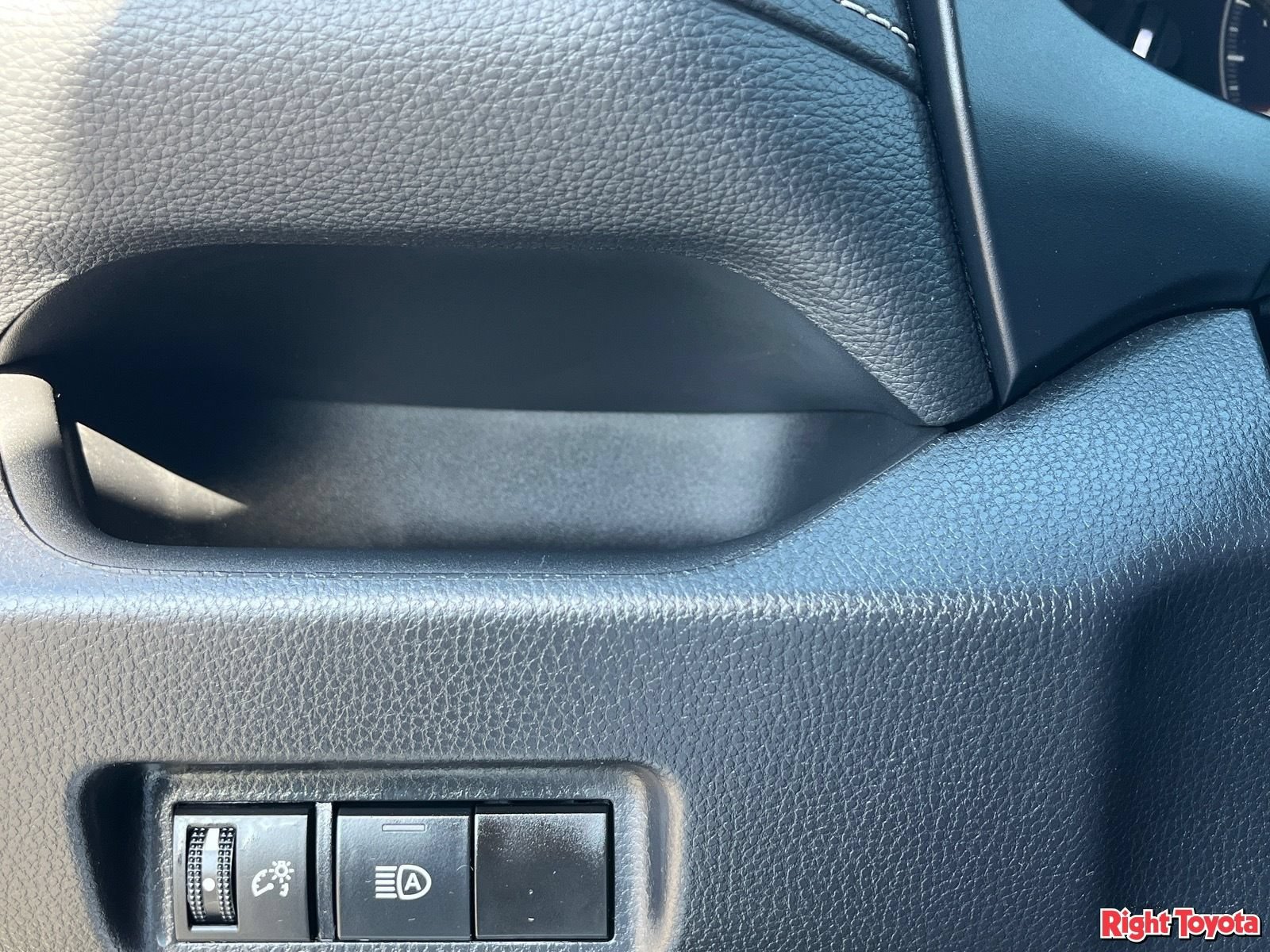 Certified 2023 Toyota RAV4 XLE AWD/4WD image 32