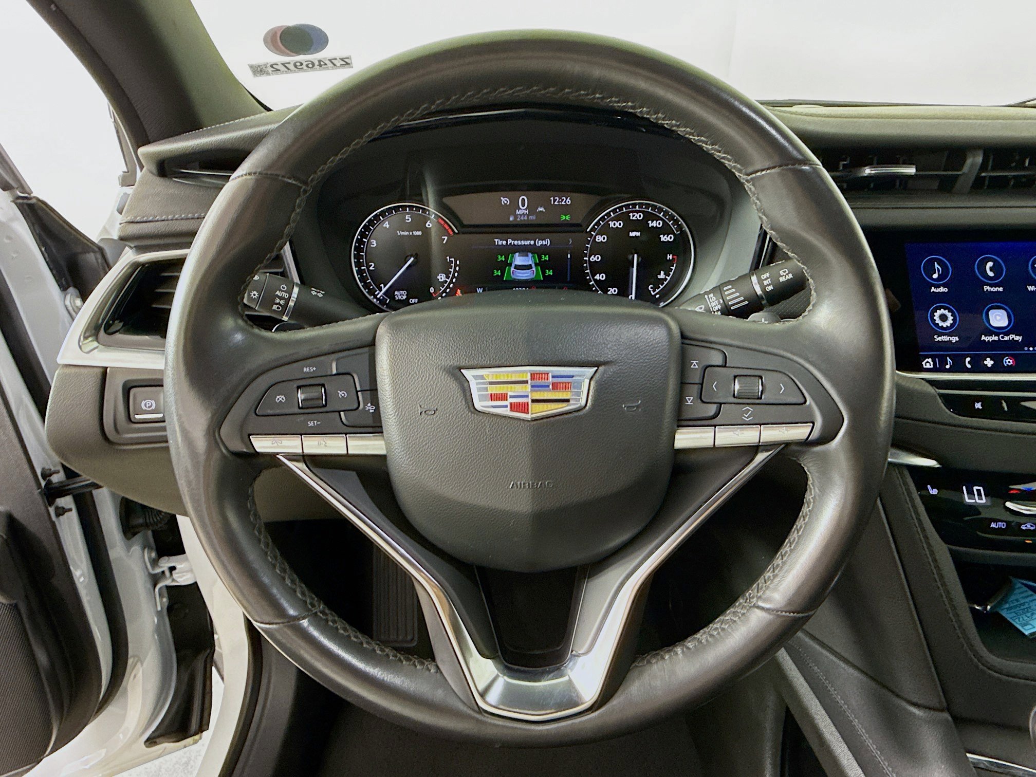 Used 2024 Cadillac XT6 Luxury image 11