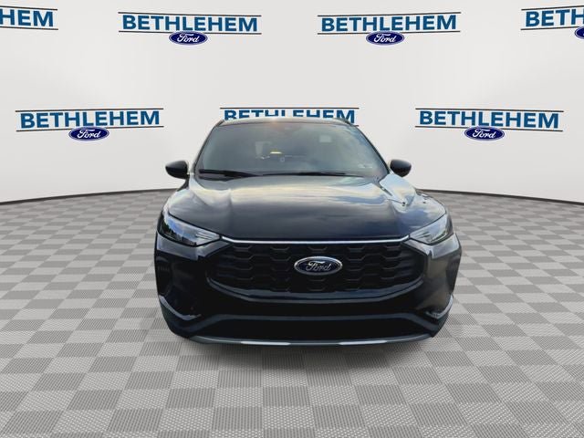New 2026 Ford Escape ST-Line w/ Tech Pack #1 AWD/4WD image 3
