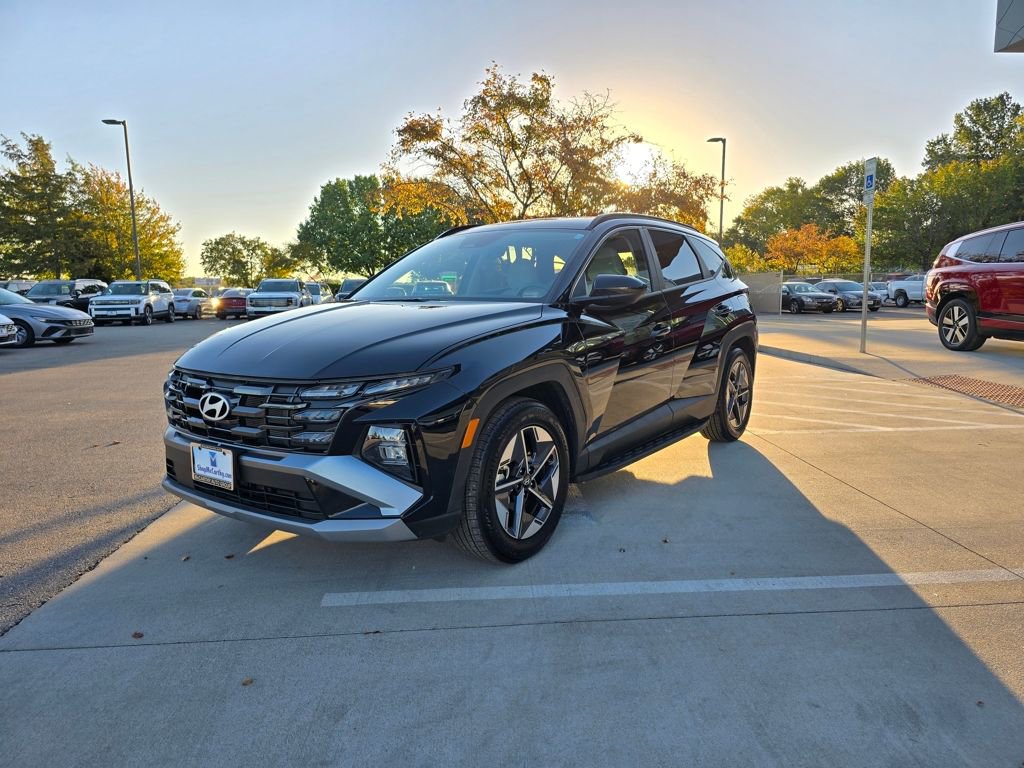 Used 2025 Hyundai Tucson SEL image 2