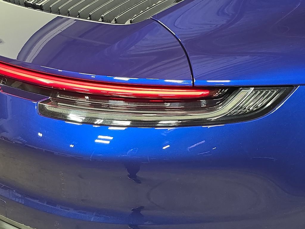 Used 2021 Porsche 911 Carrera RWD image 30