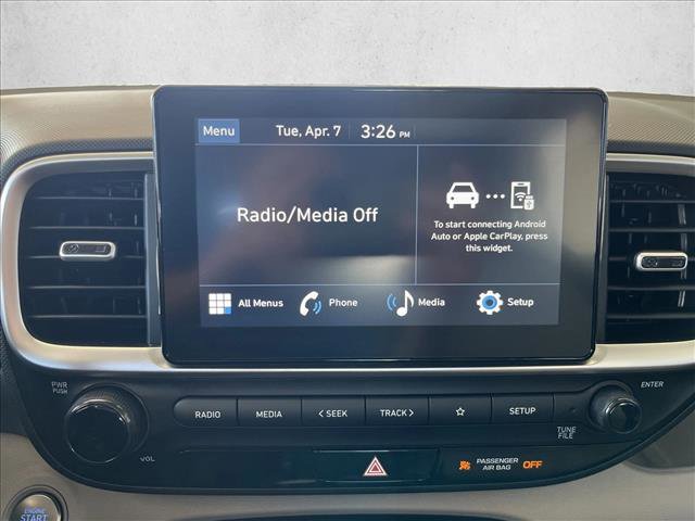 Used 2025 Hyundai Venue SEL image 13