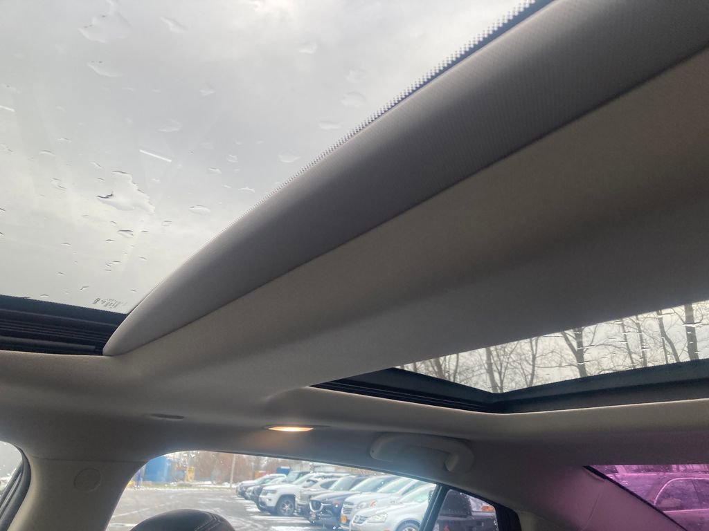 Used 2017 Nissan Maxima 3.5 SL image 25