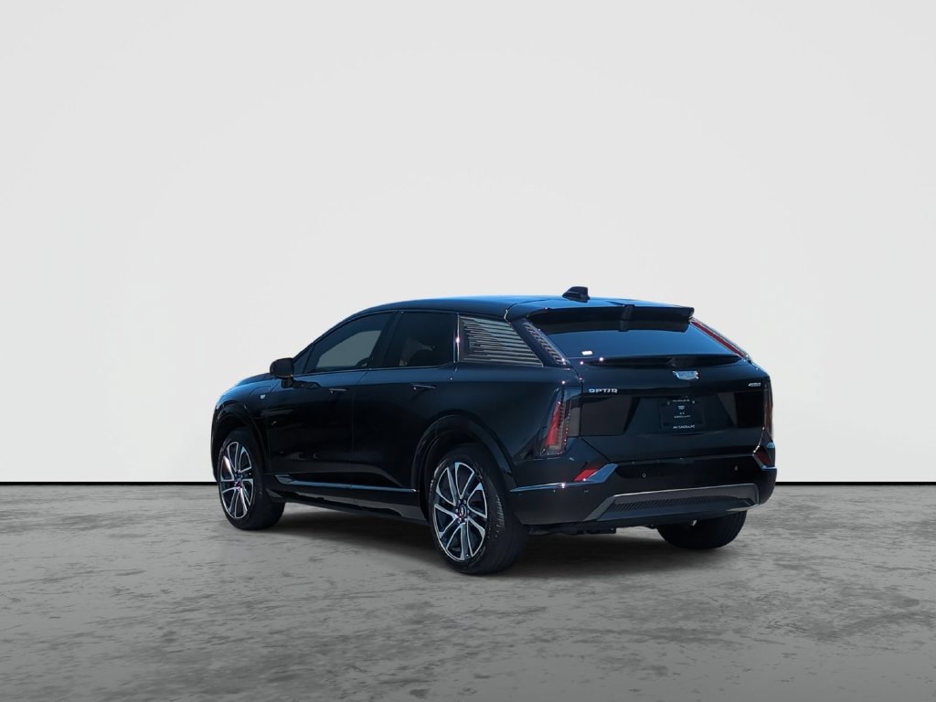 Used 2026 Cadillac Optiq Sport 2 w/ LPO, Floor Liner Package RWD image 6