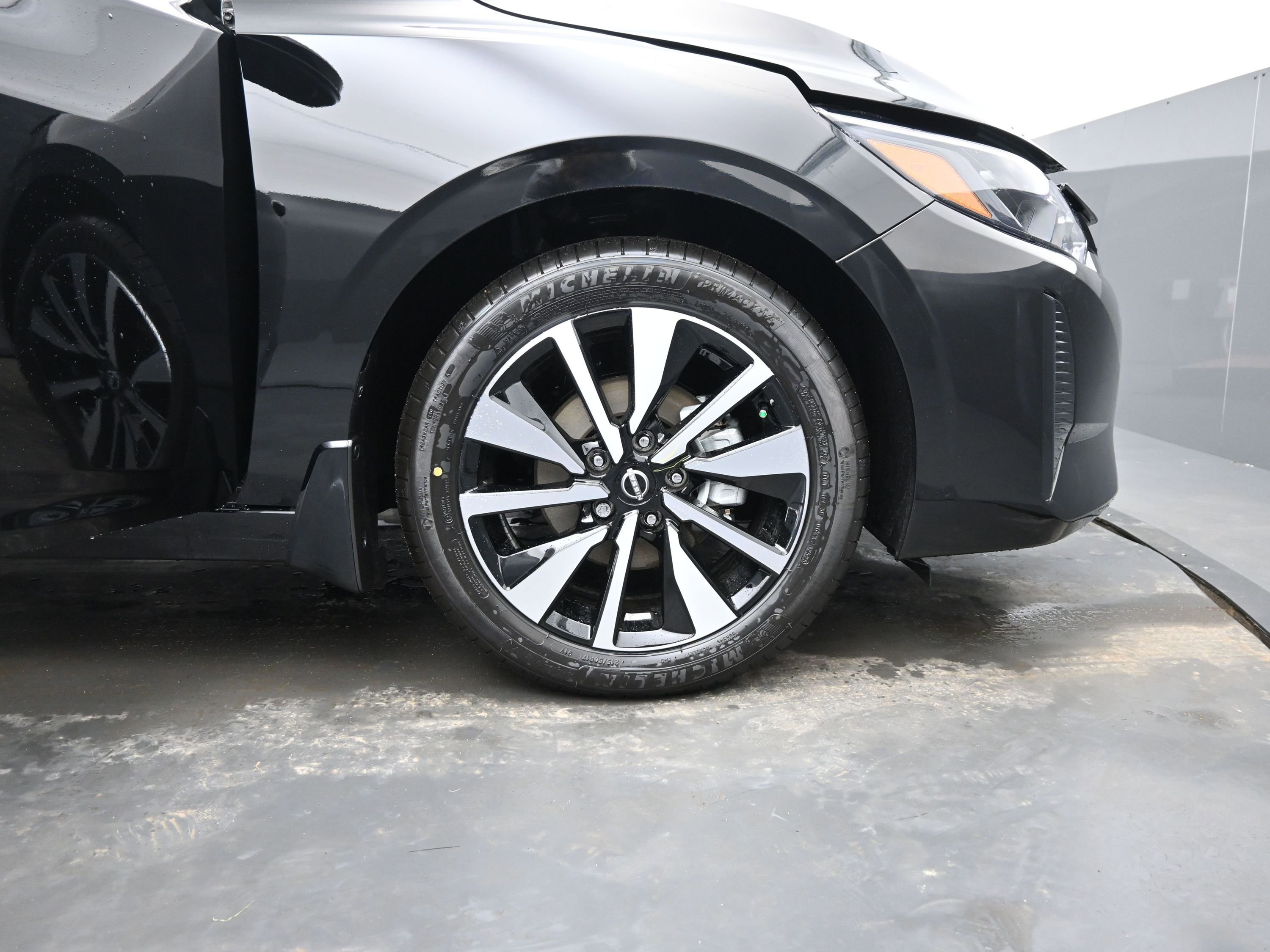 New 2025 Nissan Sentra SV w/ SV Premium Package image 20