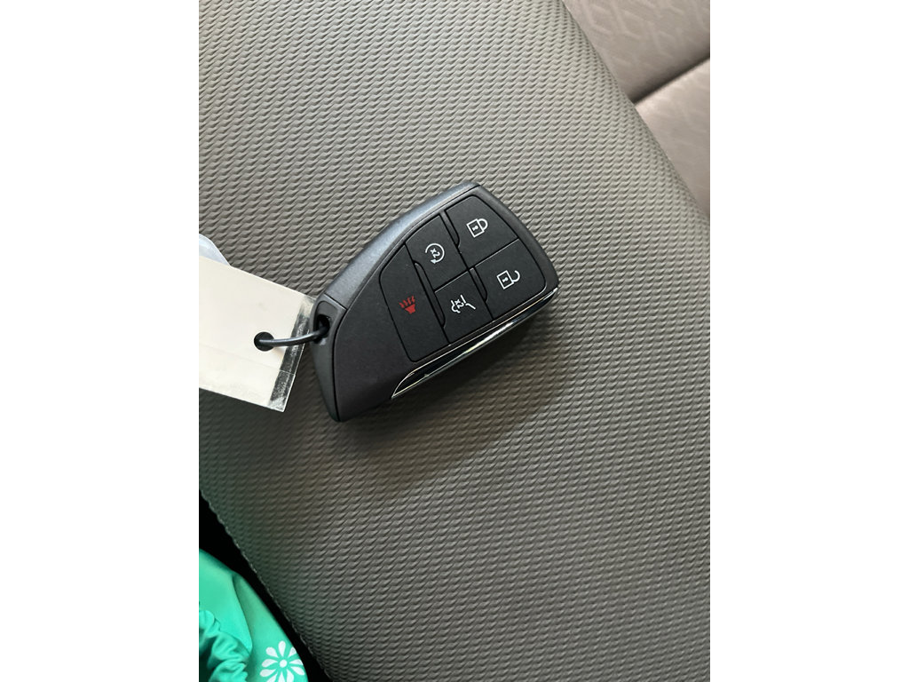 New 2026 Chevrolet Equinox LT w/ Convenience Package II FWD image 31