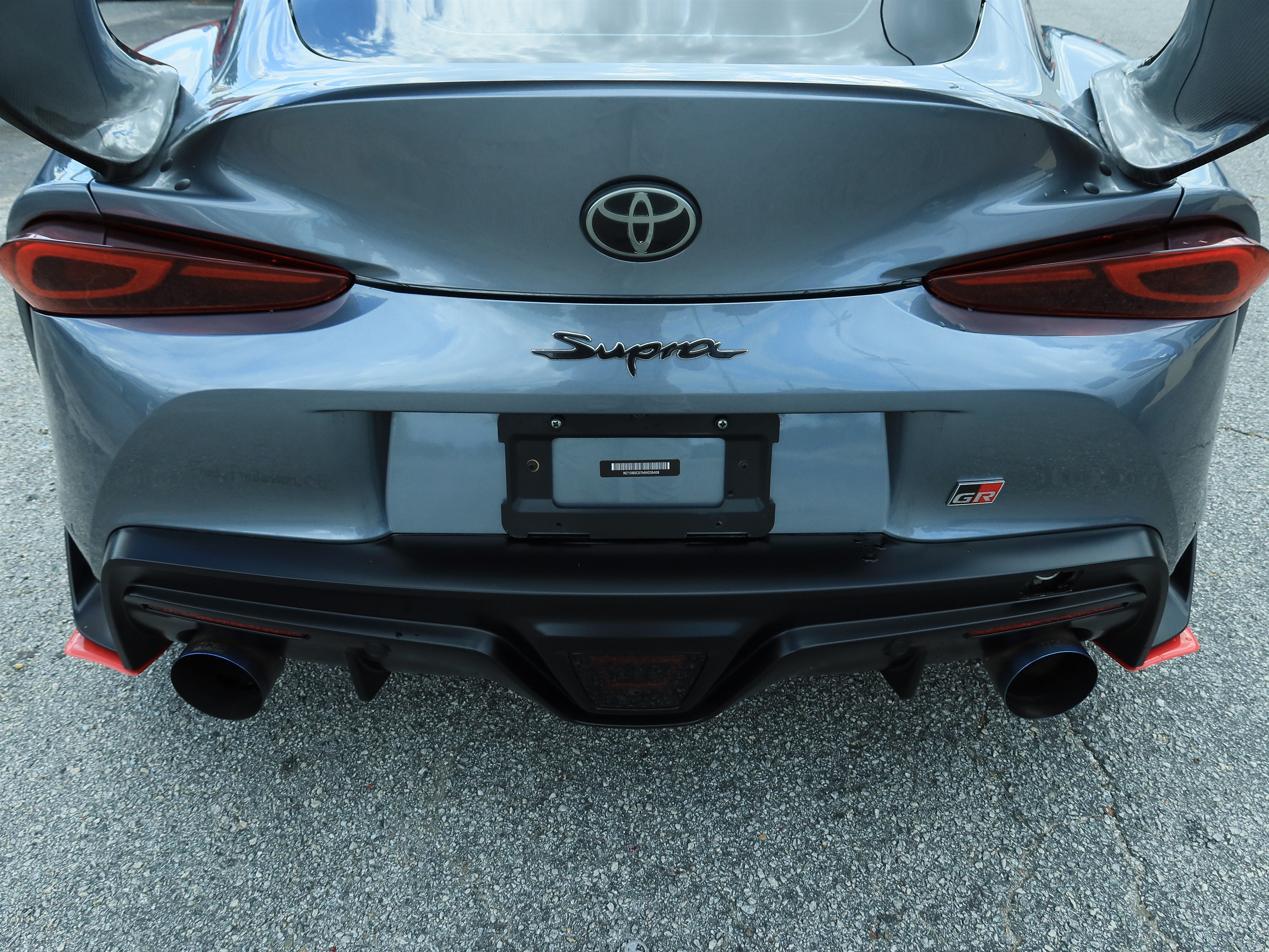 Used 2021 Toyota Supra Premium w/ Driver Assist Package RWD image 11