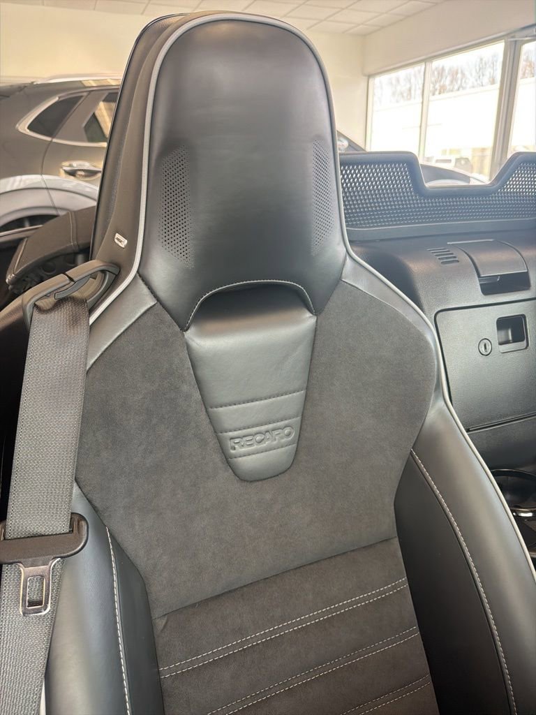 Certified 2025 MAZDA MX-5 Miata Club w/ Brembo/BBS Recaro Package RWD image 24