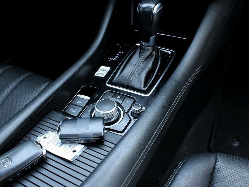 Used 2020 MAZDA MAZDA6 Touring image 20