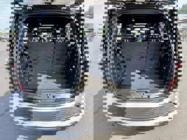 Used 2020 Ford Expedition Limited w/ Equipment Group 303A image 6