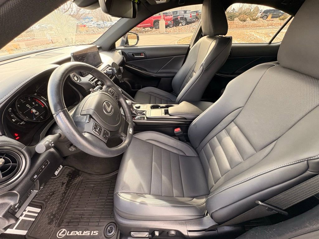 Used 2025 Lexus IS 350 F Sport w/ Navigation Package image 10