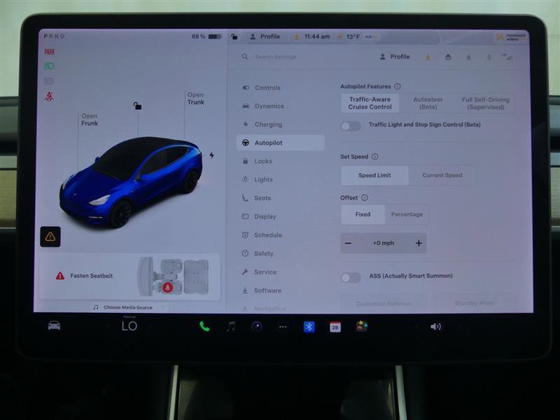 Used 2021 Tesla Model Y Long Range image 14