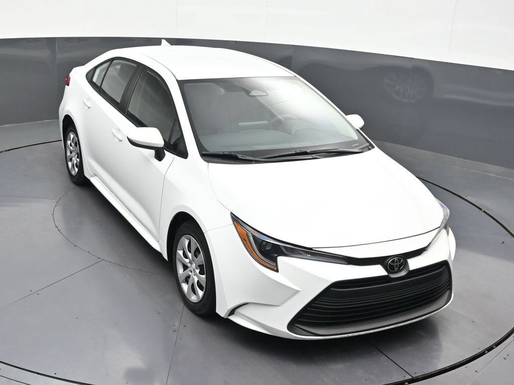 Used 2023 Toyota Corolla LE FWD image 26