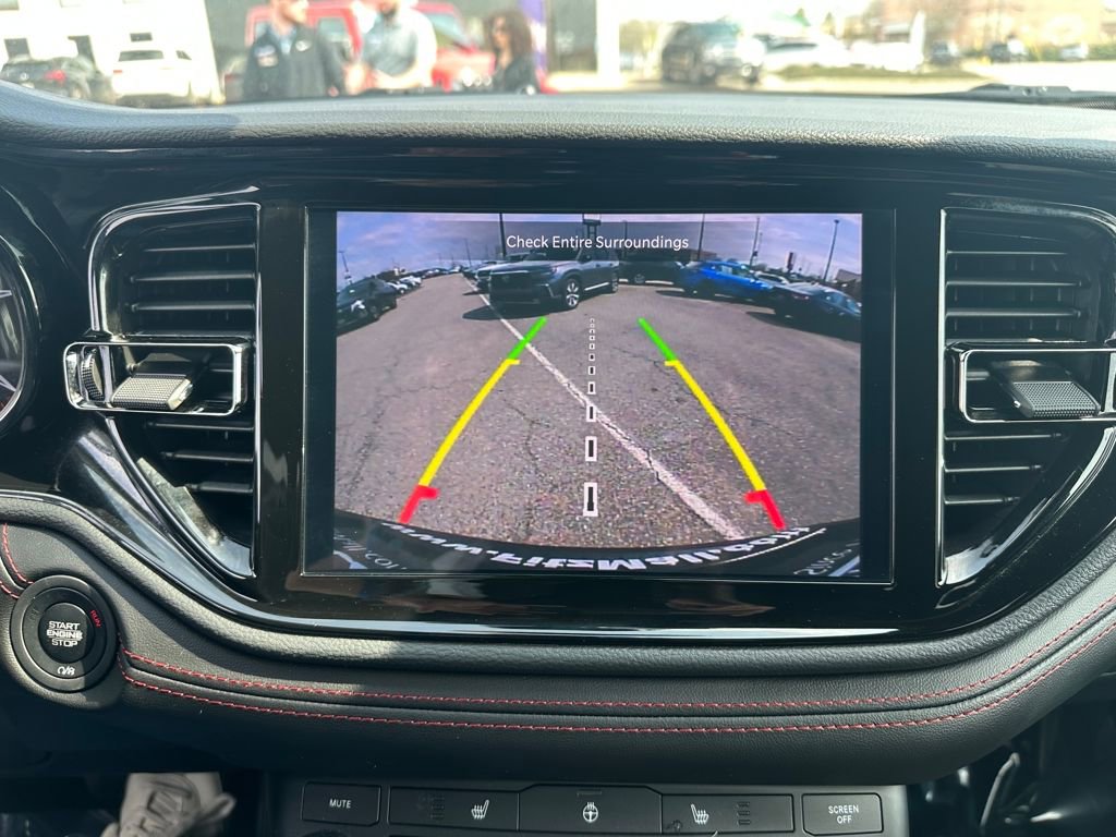 Used 2025 Dodge Durango GT image 28