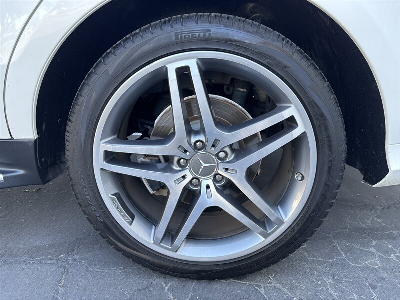 Used 2018 Mercedes-Benz GLE 43 AMG 4MATIC image 19