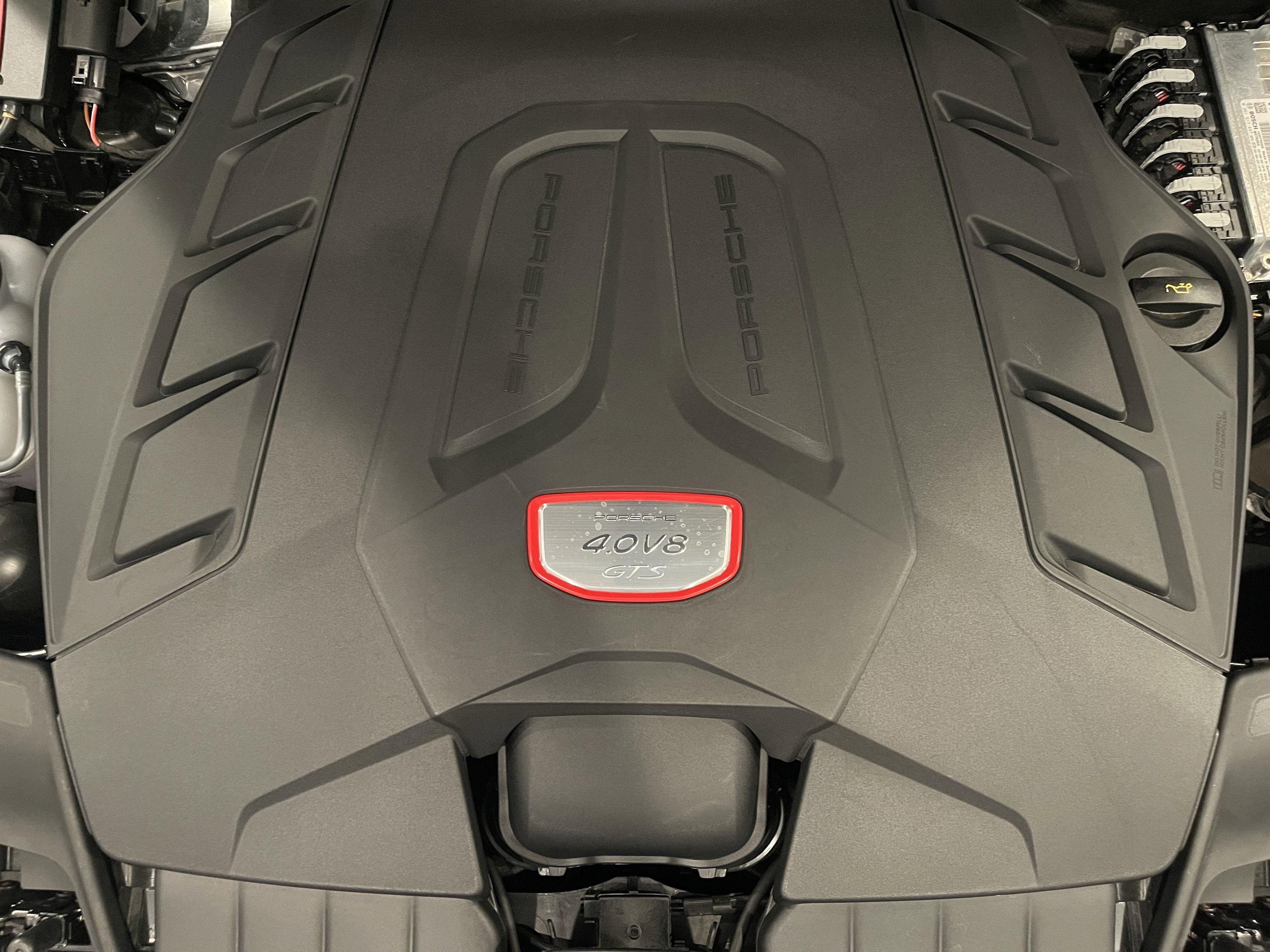 Used 2023 Porsche Cayenne GTS image 27