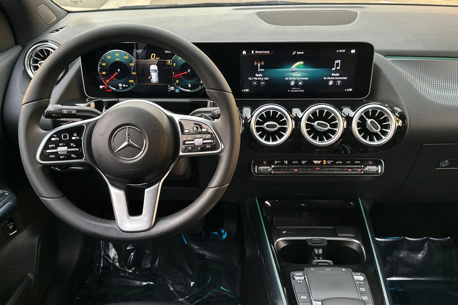 Used 2021 Mercedes-Benz GLA 250 4MATIC image 28