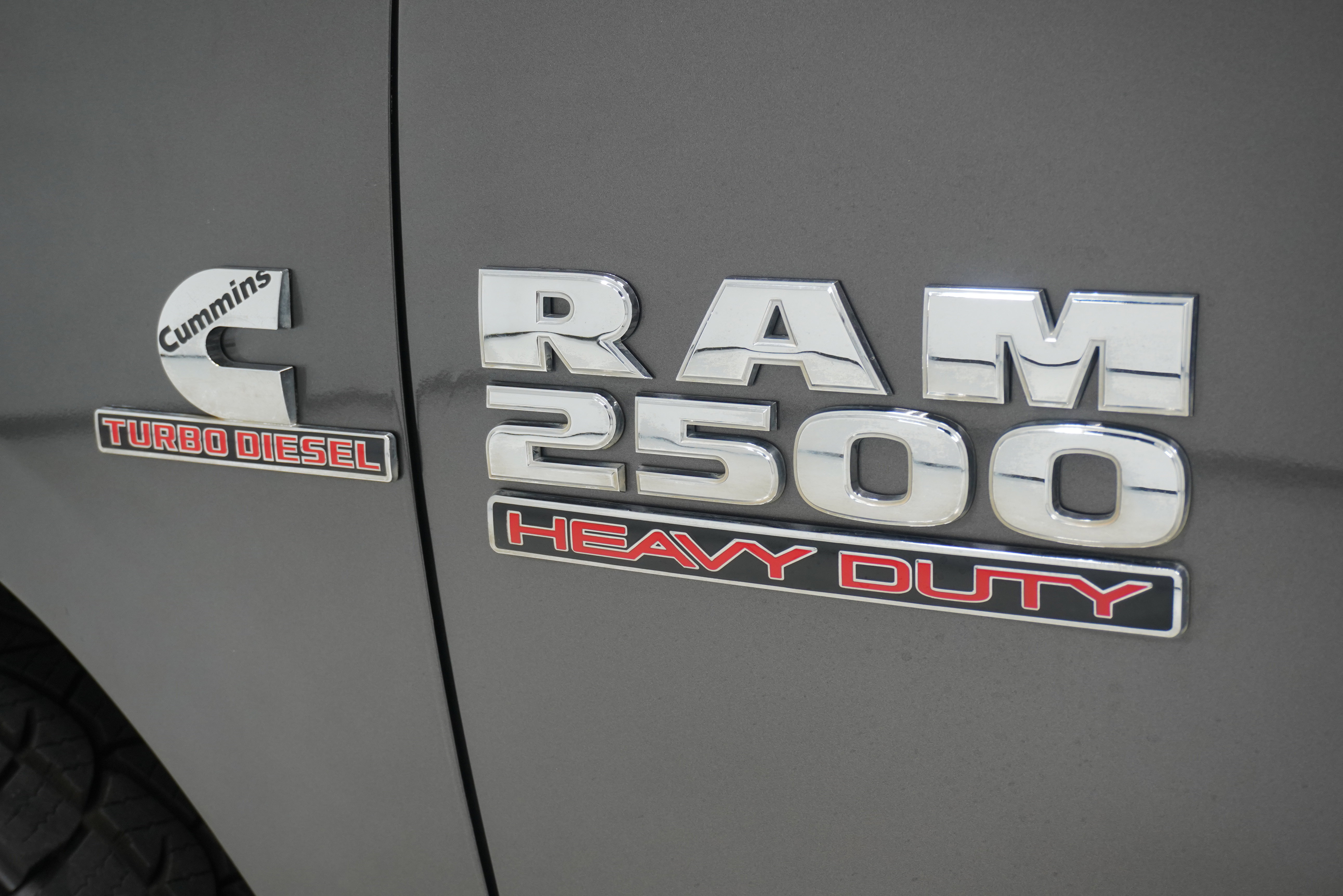 Used 2014 RAM 2500 Tradesman w/ Chrome Appearance Group RWD image 6