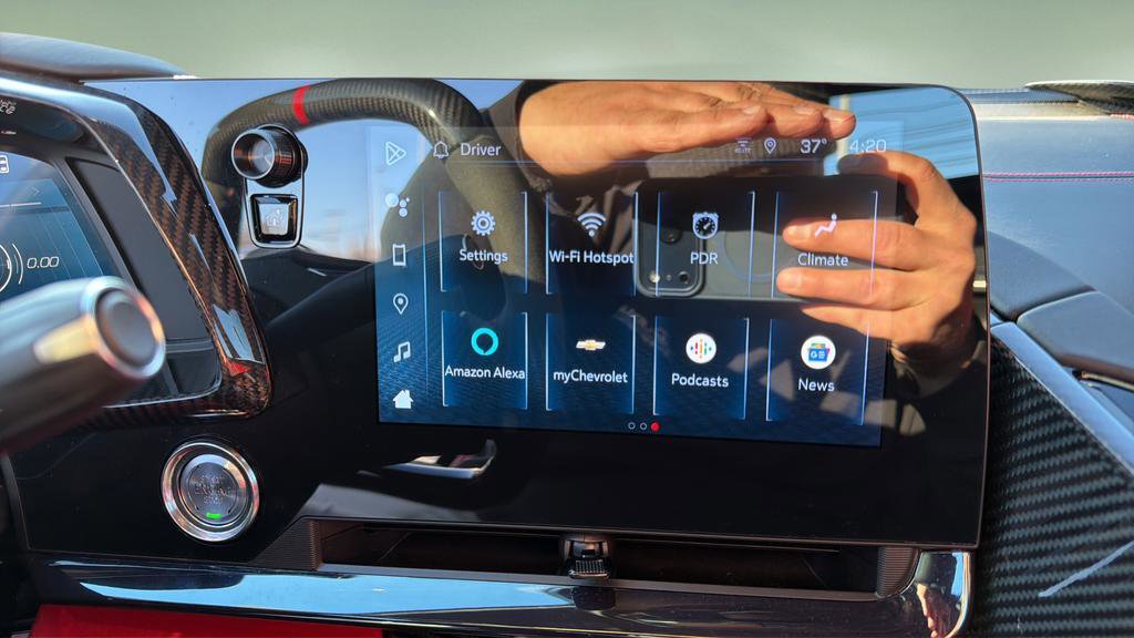 Used 2024 Chevrolet Corvette Z06 w/ Stealth Interior Trim Package image 38