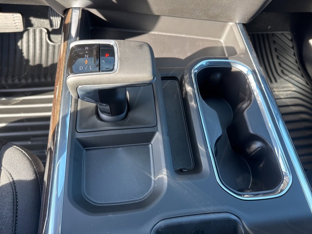 New 2026 GMC Sierra 1500 Elevation image 17