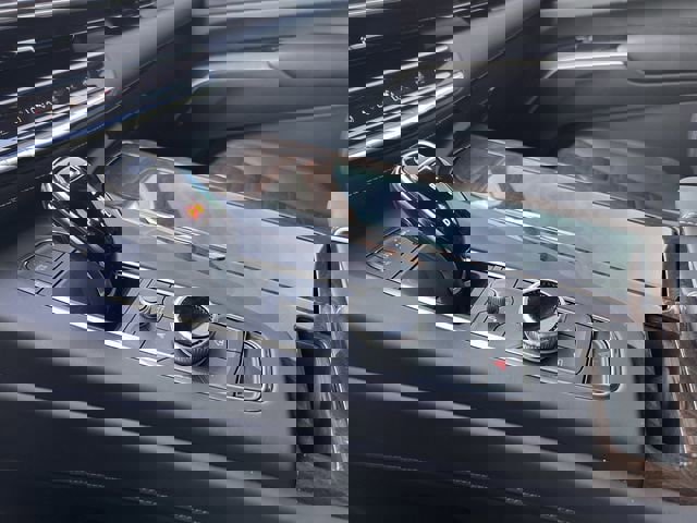 Certified 2023 Cadillac Escalade ESV Sport Platinum image 20