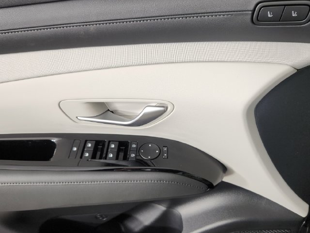New 2026 Hyundai Tucson Limited AWD/4WD image 9