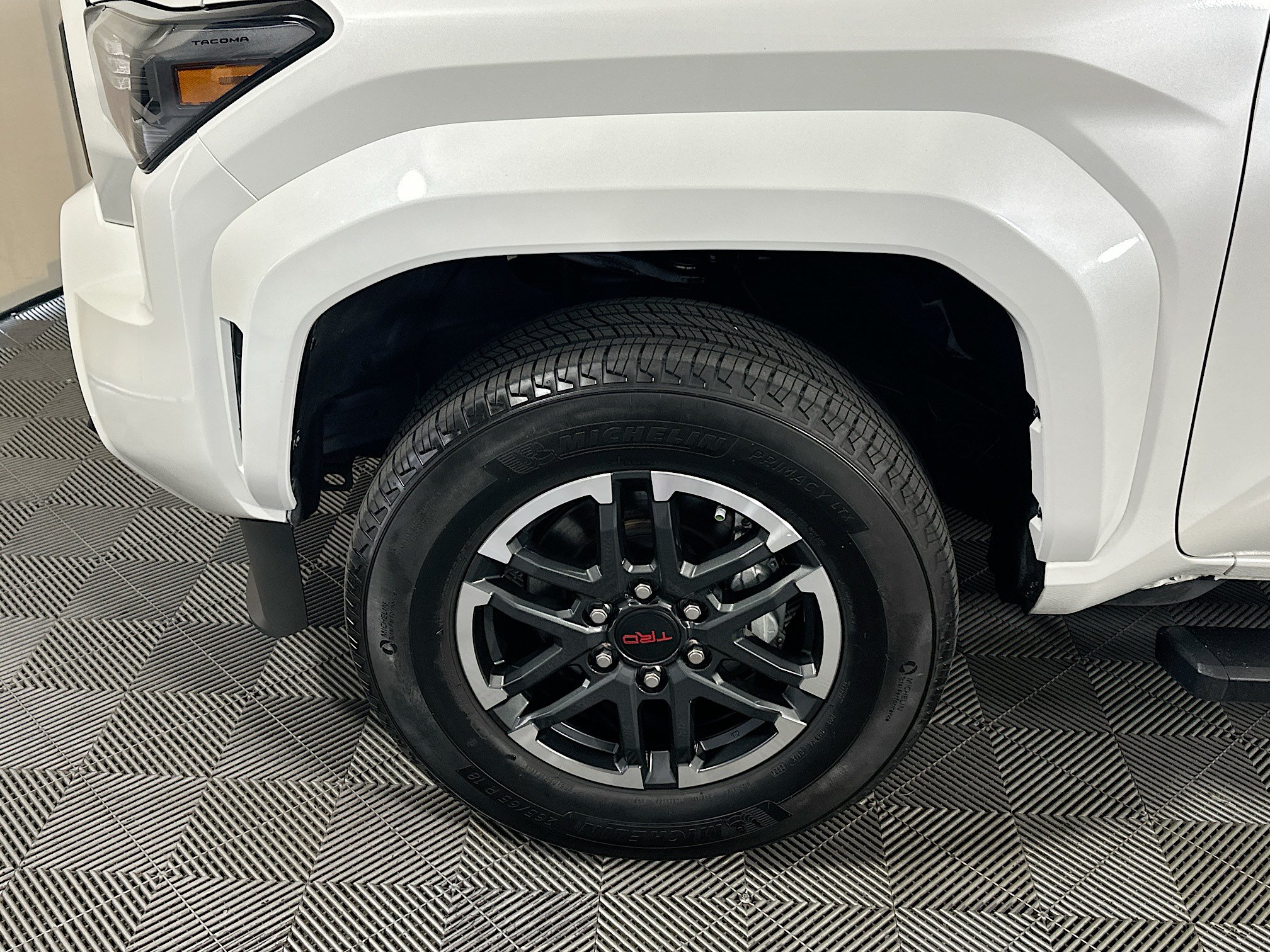 Used 2024 Toyota Tacoma TRD Sport RWD image 11