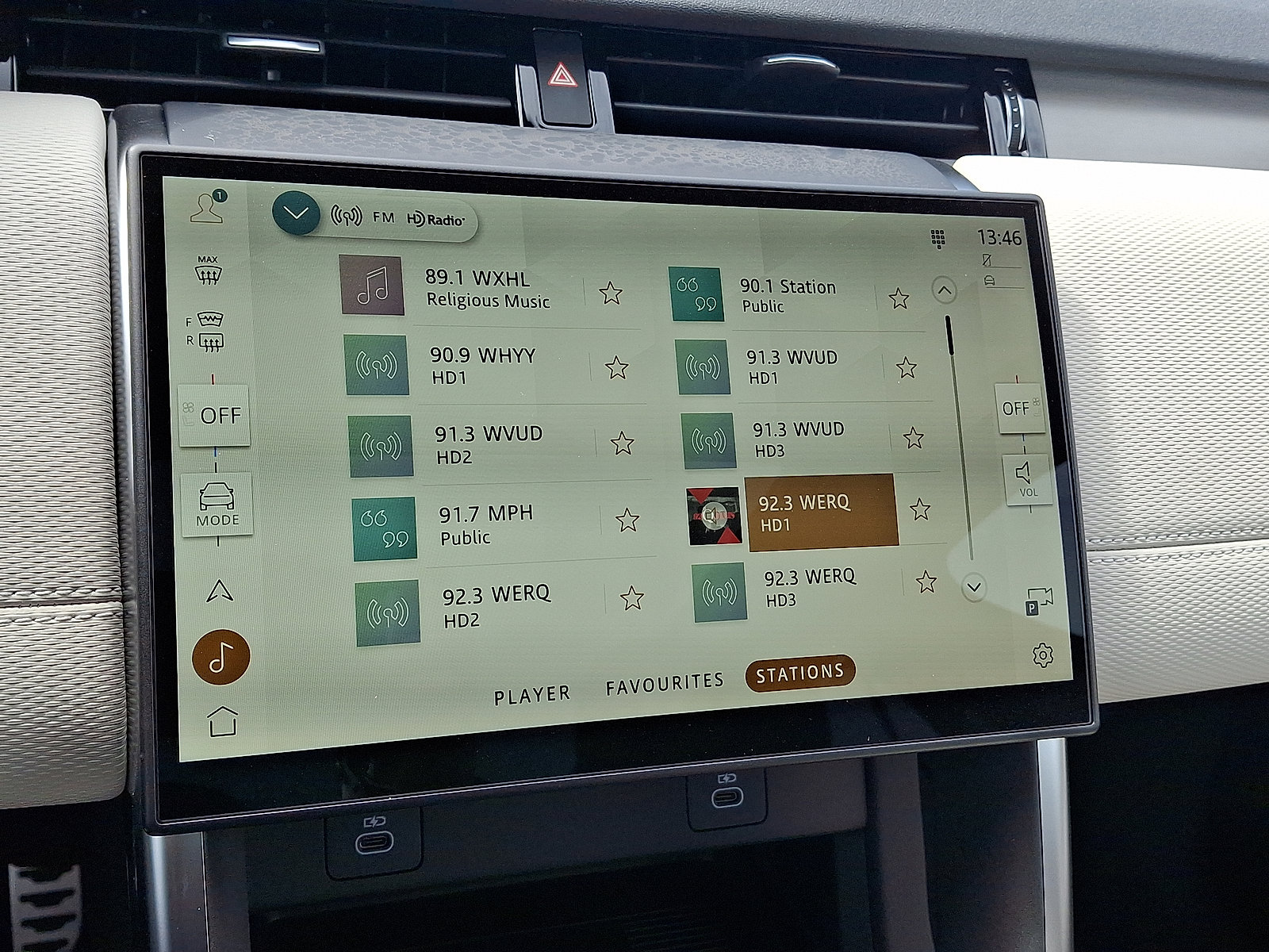 New 2026 Land Rover Discovery Sport Landmark image 10