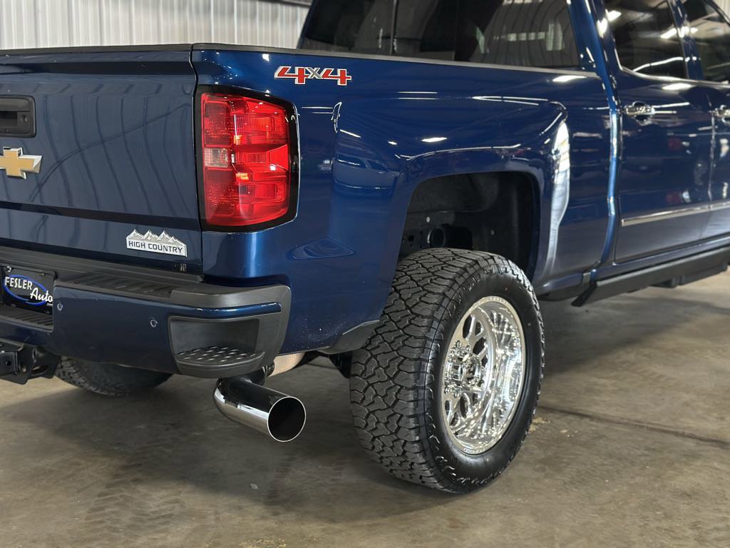 Used 2016 Chevrolet Silverado 2500 High Country w/ Duramax Plus Package image 21