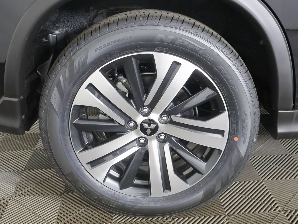 New 2026 Mitsubishi Outlander Sport ES AWD/4WD image 17