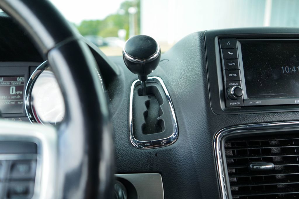 Used 2019 Dodge Grand Caravan GT FWD image 34