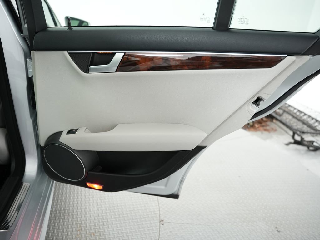 Used 2012 Mercedes-Benz C 300 4MATIC Sedan w/ Premium 1 Pkg image 34