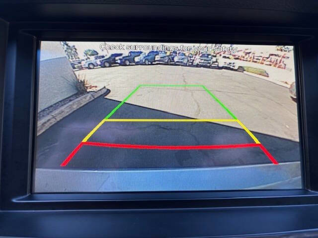 Used 2017 Genesis G80 3.8 image 19