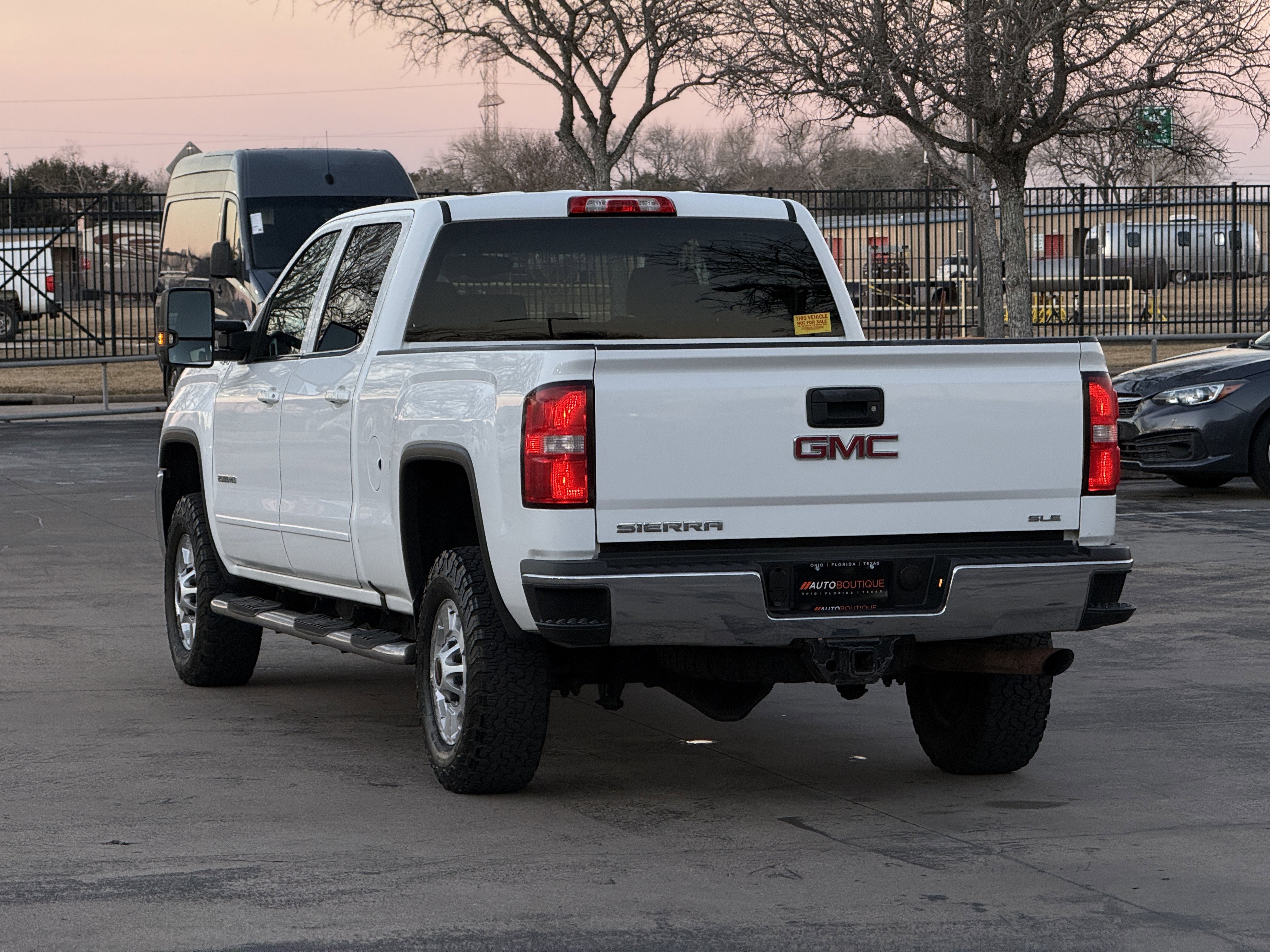 Used 2017 GMC Sierra 2500 SLE image 9