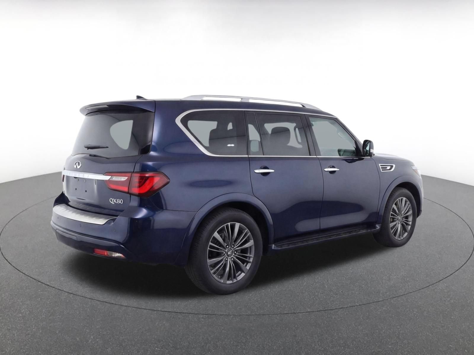 Used 2022 INFINITI QX80 Luxe AWD/4WD image 9