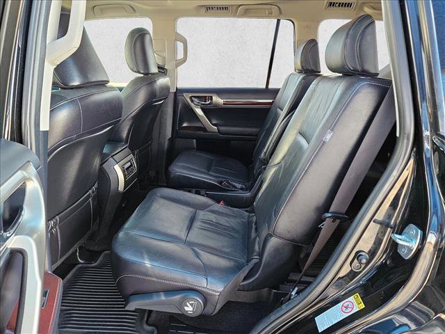 Used 2017 Lexus GX 460 image 21