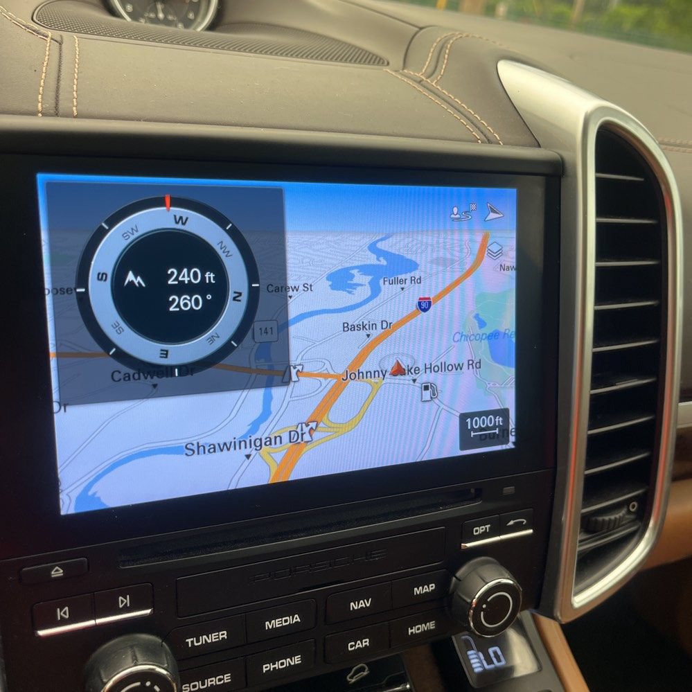 Used 2017 Porsche Cayenne S AWD/4WD image 18