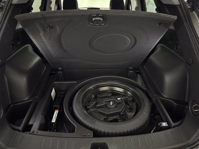 Used 2025 Chevrolet Blazer LT FWD image 14