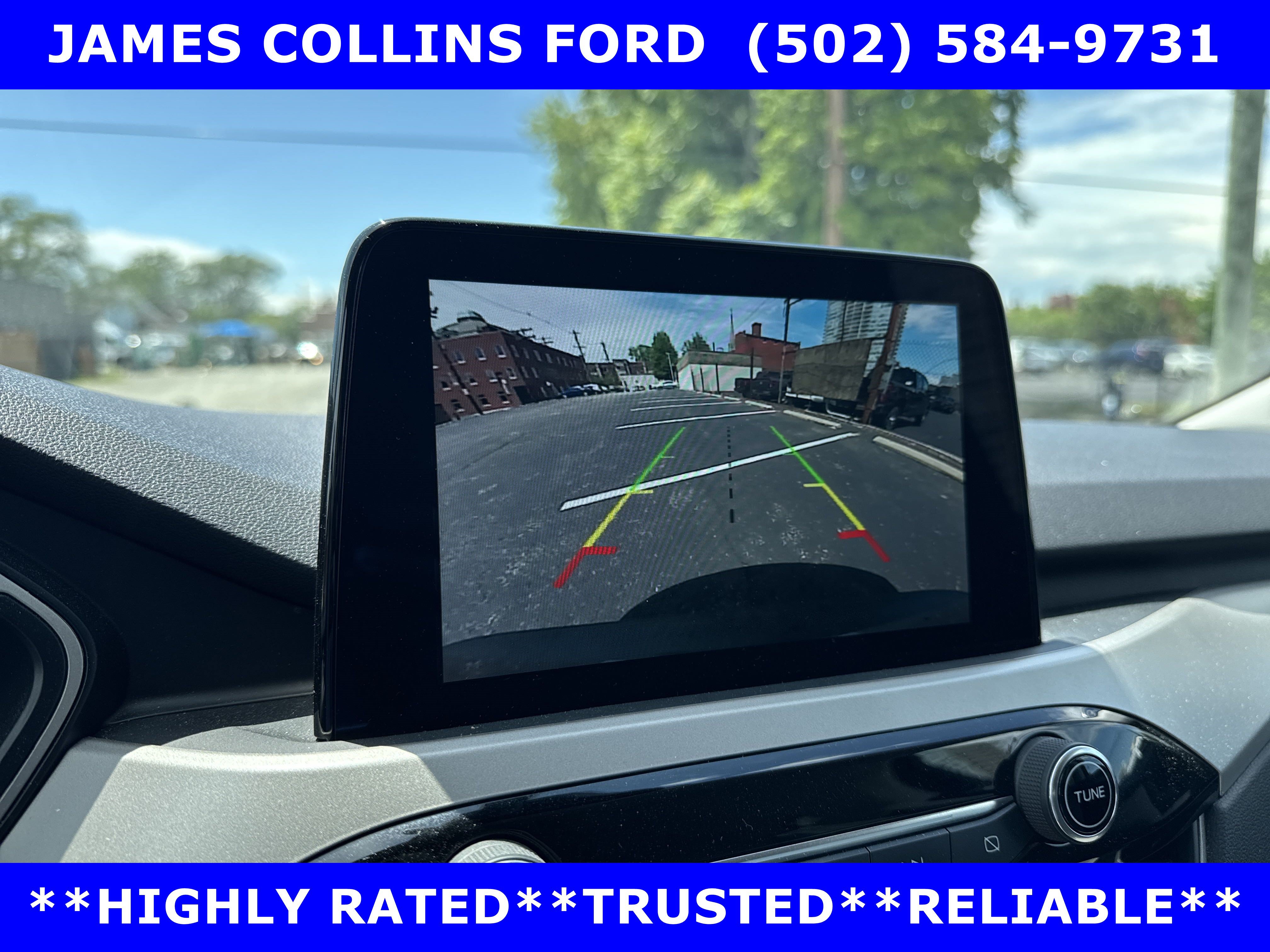 Used 2022 Ford Escape SE w/ Cold Weather Package AWD/4WD image 29