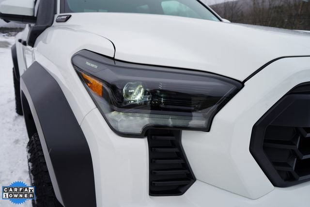 Used 2024 Toyota Tacoma Trailhunter image 96