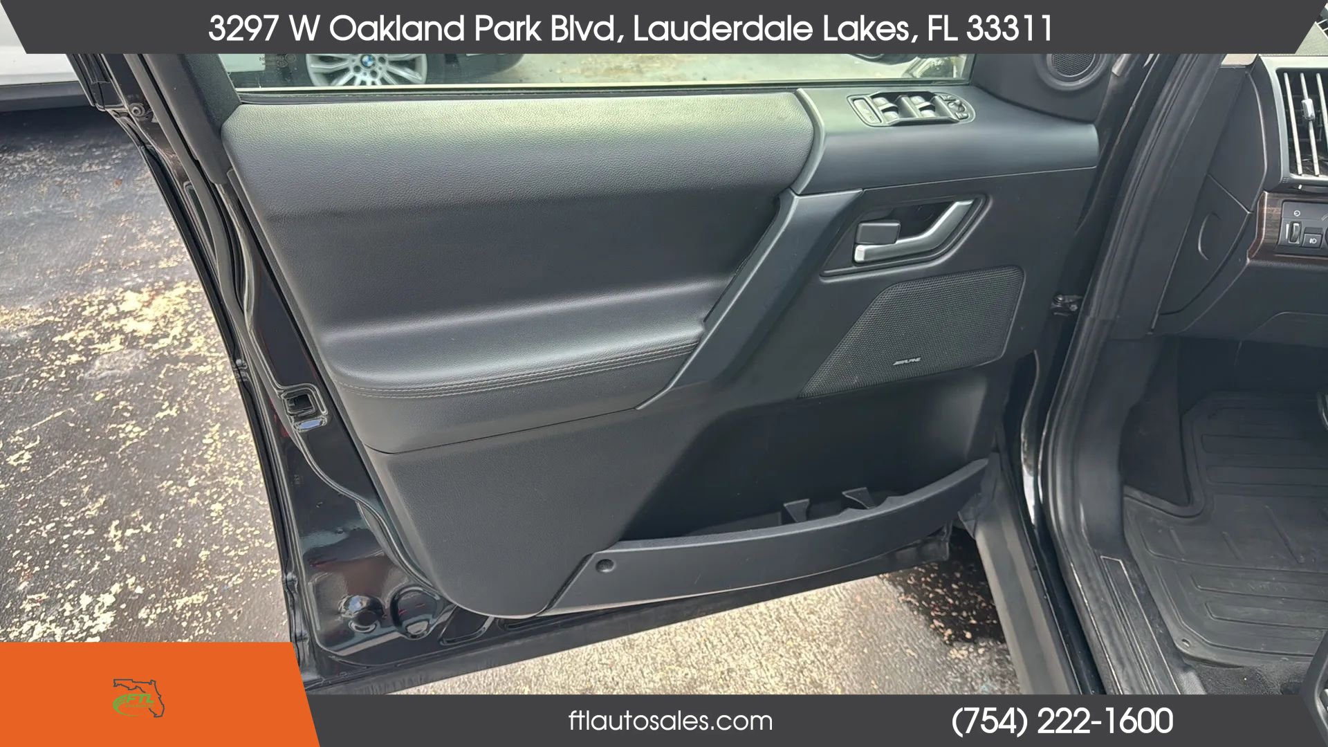 Used 2011 Land Rover LR2 HSE AWD/4WD image 20