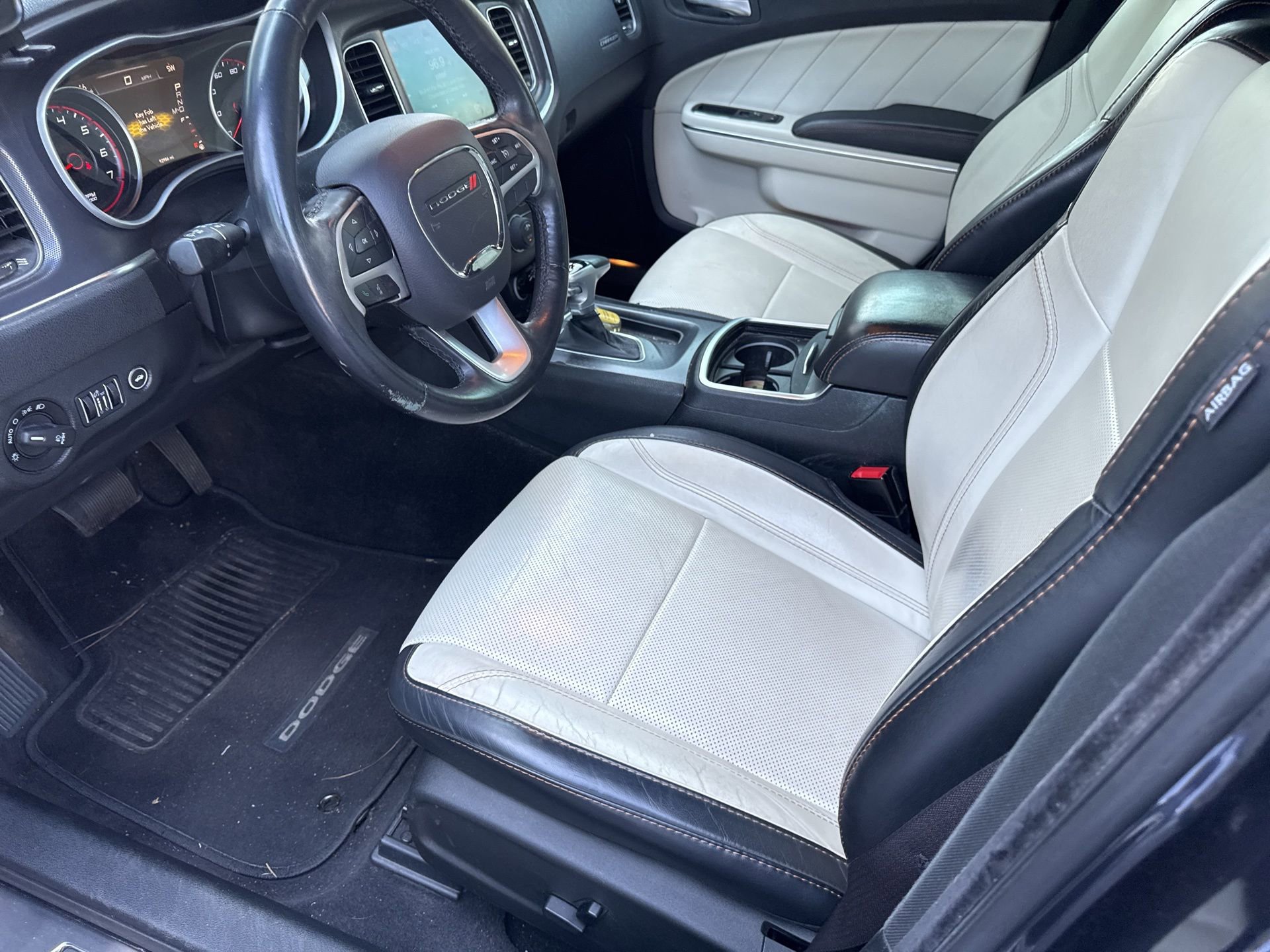 Used 2016 Dodge Charger SXT w/ Plus Group RWD image 13