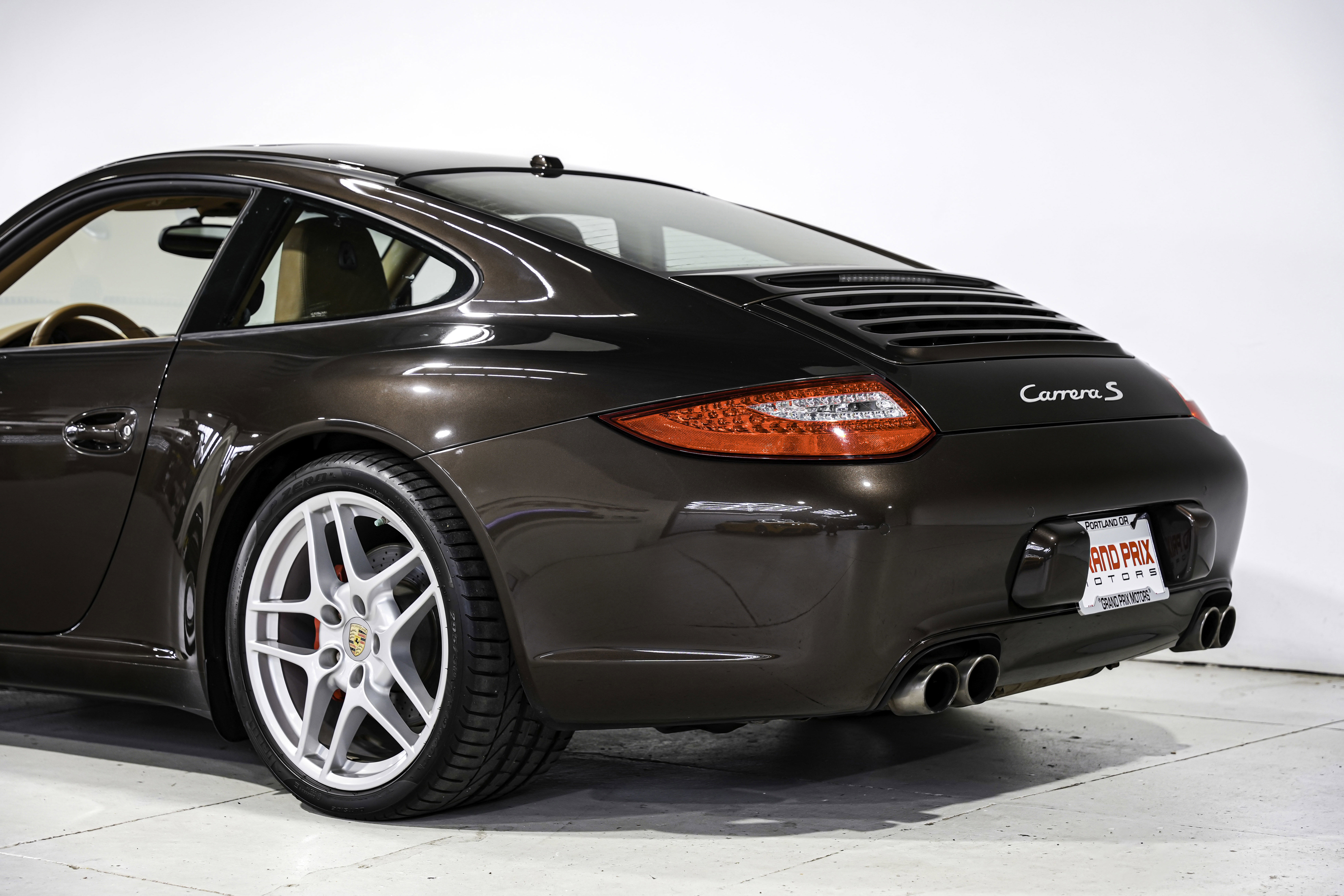 Used 2010 Porsche 911 Carrera S image 34