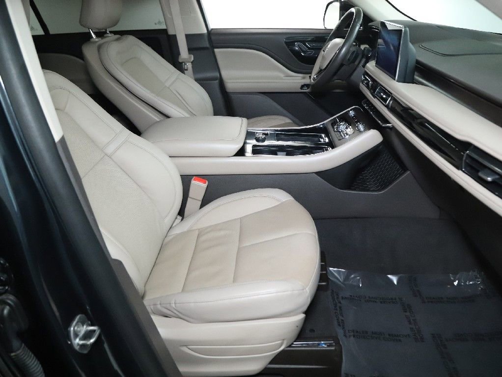 Certified 2023 Lincoln Aviator Reserve w/ Equipment Group 201A image 36